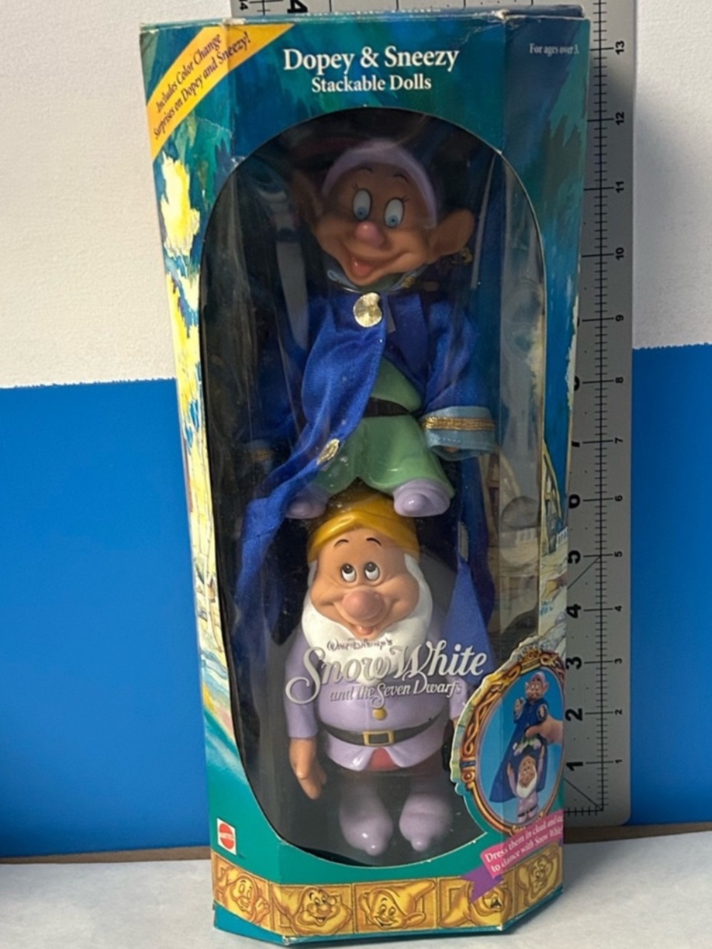 Vintage 1992 Mattel Disney Snow White Dopey & Sneezy Stackable Dolls w Box